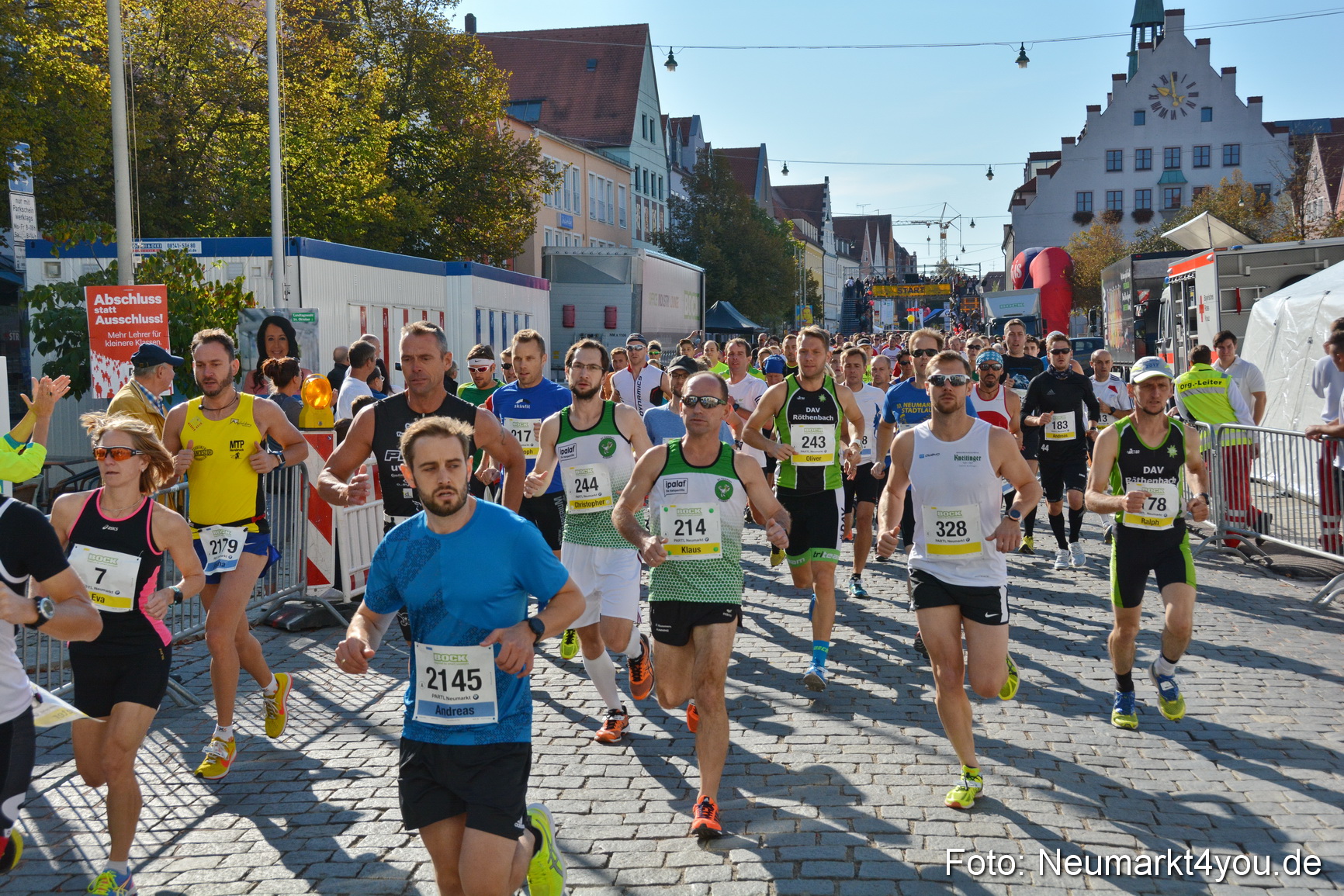 Unterer Markt Stadtlauf Neumarkt 2018 0042